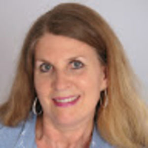 Meet your Posher, Claire